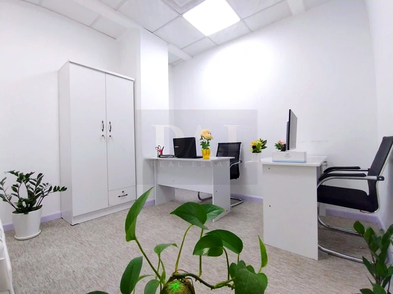 Smart Office | Bank Account Assistance | Prime Location63620107530242111