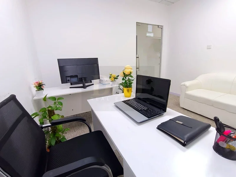 Smart Office | Bank Account Assistance | Prime Location63620107530242113