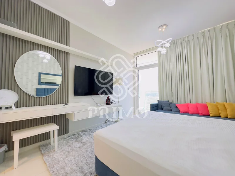 Stylish |  Fully Furnished Studio | Great Deal63973177253122112