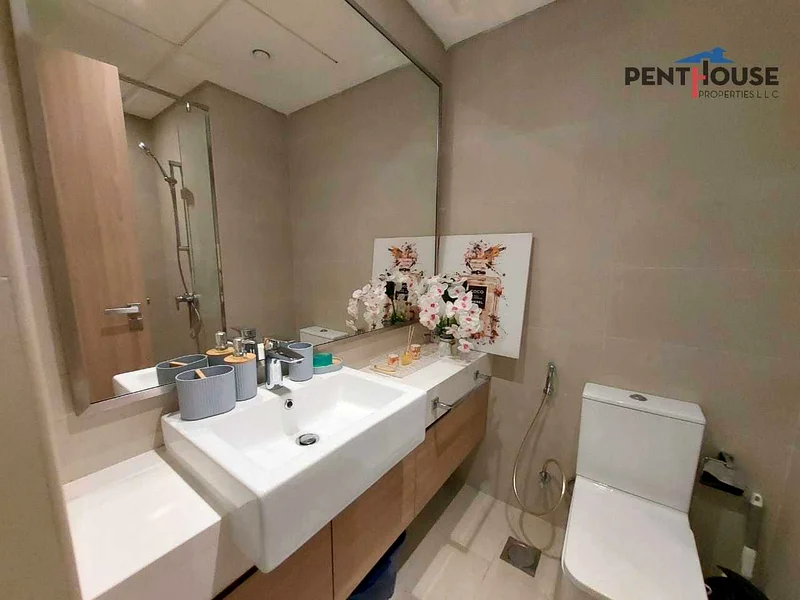 Spacious Furnished | High Floor | Prime Location63804242537602114