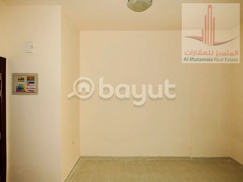 استوديو للإيجار السنوي، موقع ممتاز بجوار أبراج الفالكون، مساحة كبيرة63721797882371113
