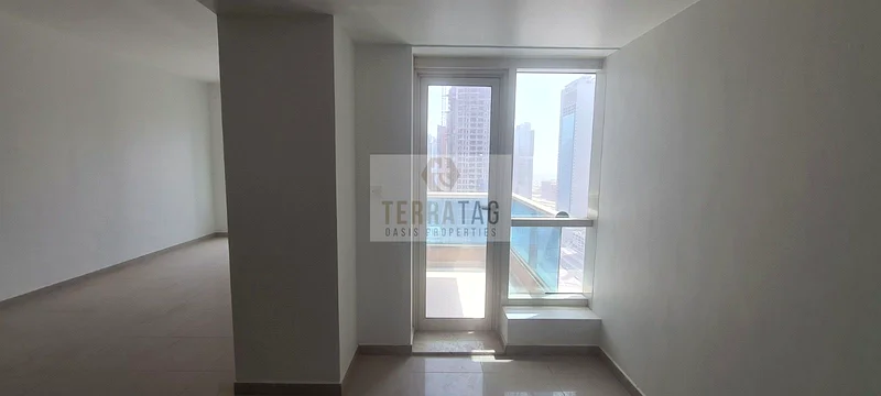 بمطبخ | شاغرة | جاهزة للانتقال63804975028353114