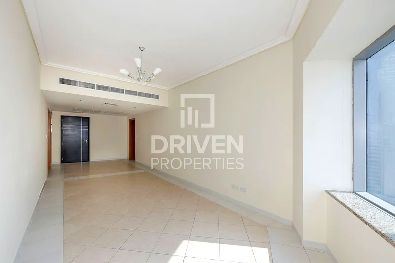 Spacious and Bright | High Floor | Vacant63746321778691113