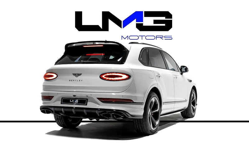 BENTAYGA V8 S | BLACK EDITION |  BENTLEY SIGNATURE SOUND SYSTEM | MANUFACTURE WARRANTY | GCC63490695968001113