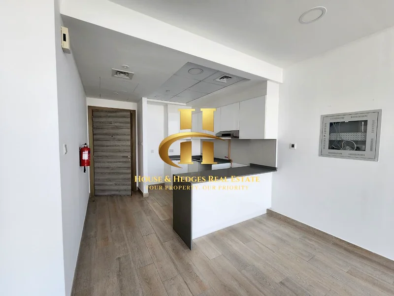 Pool View | Spacious Unit | Prime Location63780243604482110