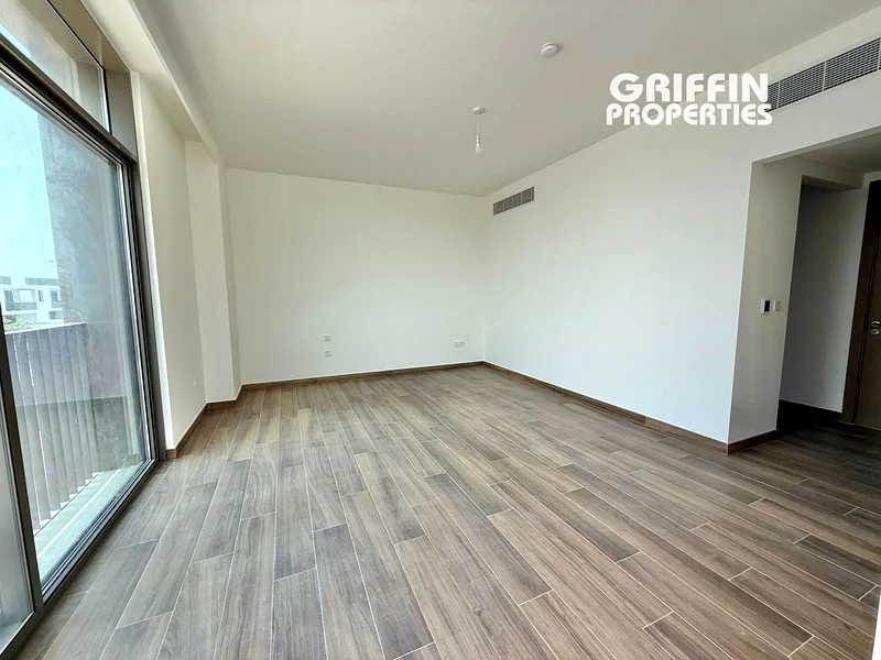 4 BR Townhouse | Semi Detached | Modern63762218020994114