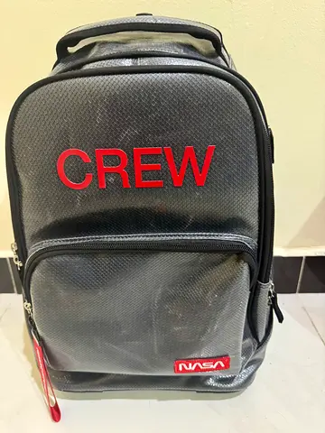 School Trolley bags 2 sets with  2 lunch boxes @ 50dhs only