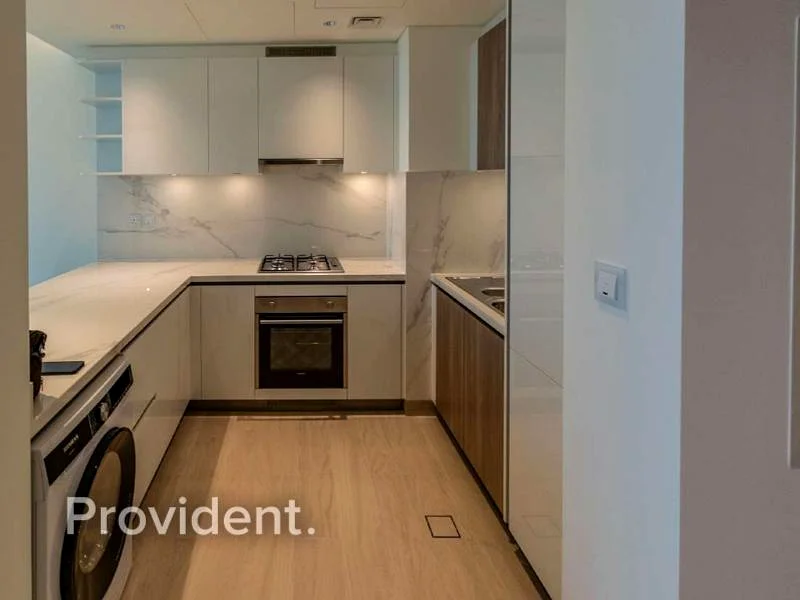 Rented | Corner Unit | Community View64016047038210112