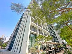 Ready -Luxury 2-Bedroom -pay20% and move in -Free Hold