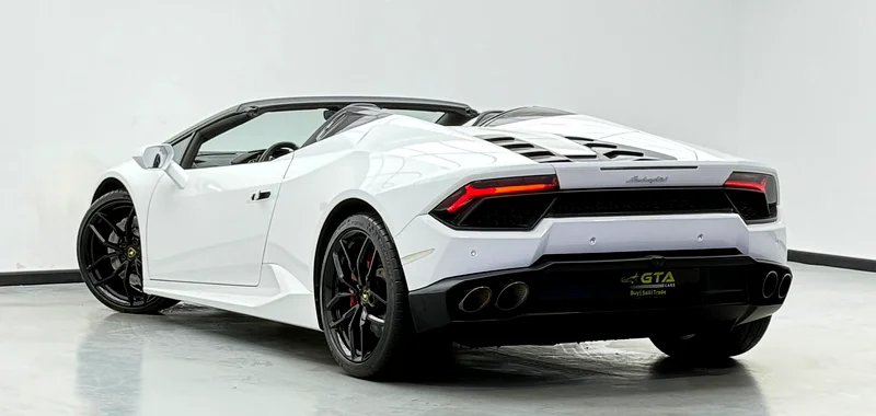 2018 Lamborghini Huracan LP-580 Spyder, One Year Warranty, Full Agency Service History63490820288897113