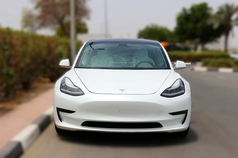 TESLA 3 PERFORMANCE AWD DUAL MOTORS 2020 GCC UNDER WARRANTY63490567520514111