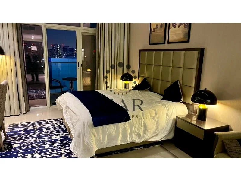 ستوديو حديث مؤثث بالكامل | تخطيط واسع | شرفة | خليج الأعمال63792778969089110