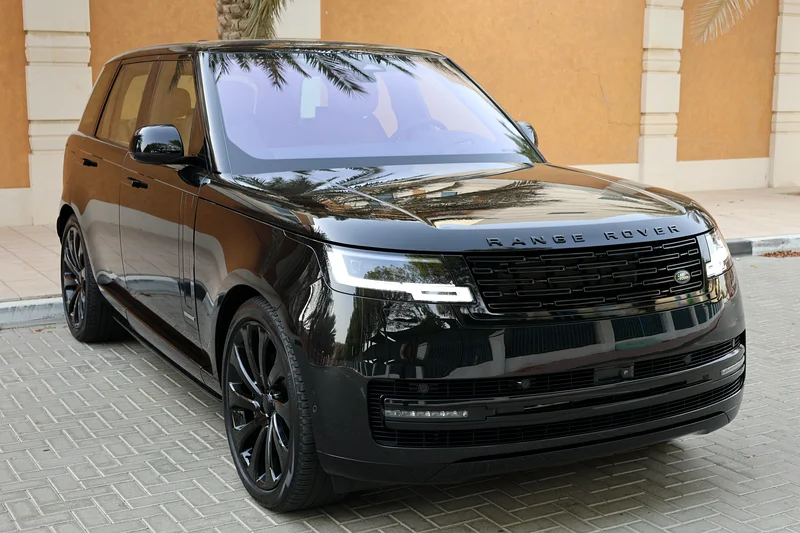 LAND ROVER RANGE ROVER AUTOBIOGRAPHY 4.4 L V8-2023-19000KM-GCC SPECS63482870625794114
