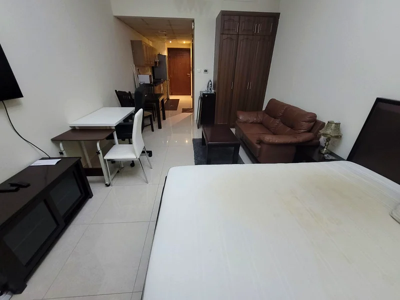 FURNISHED STUDIO | HIGHER FLOOR | UPTO 12 CHQs63735206690178113