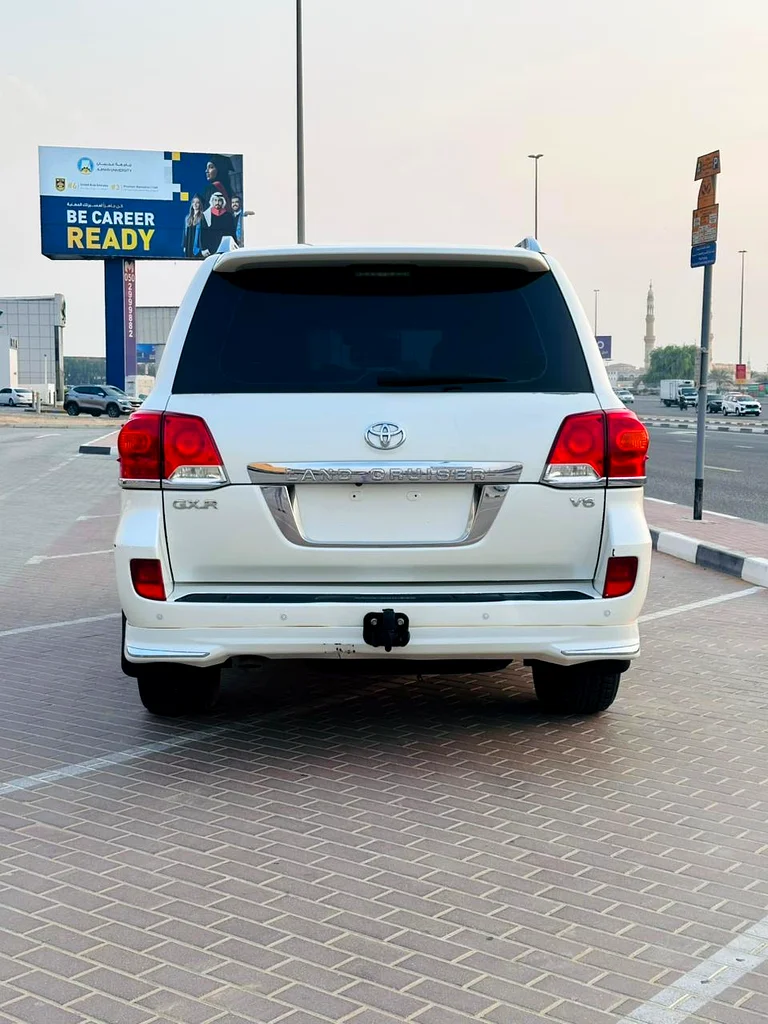Toyota Land Cruiser GXR V6 Gulf Model 201363484694131330113