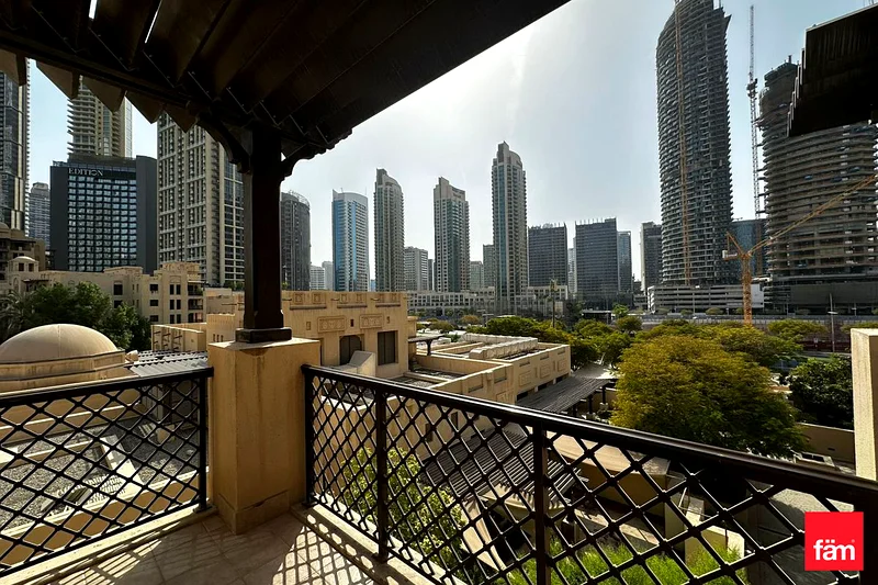 Prime location | Spacious | City view63771814945281110