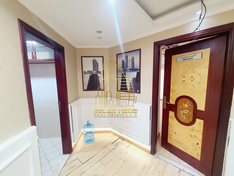 مساحة مكتب أنيقة | تخطيط حديث | احجز الآن | سعر معقول63615873098497113