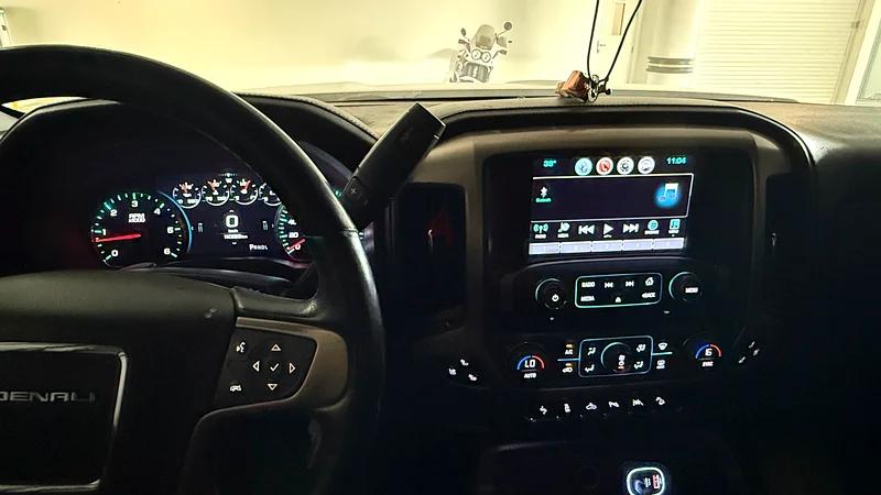 GMC sierra Denali63490630999810114
