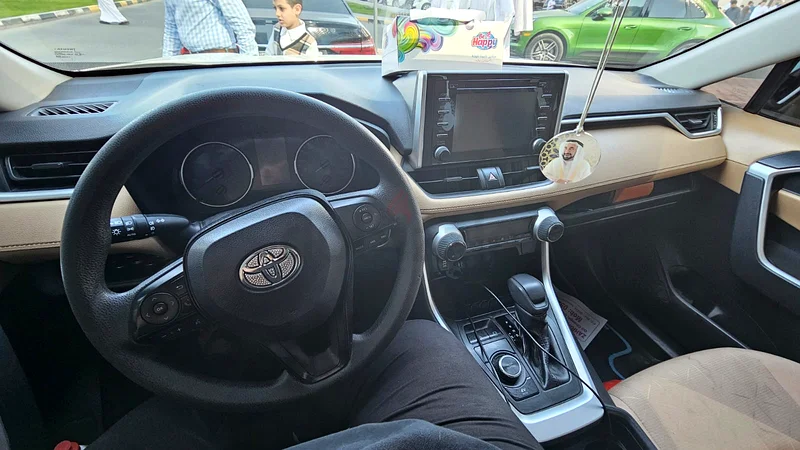 ALFUTTAIM RAV4 EXR HEV HYBRID GCC 201963484694399617112