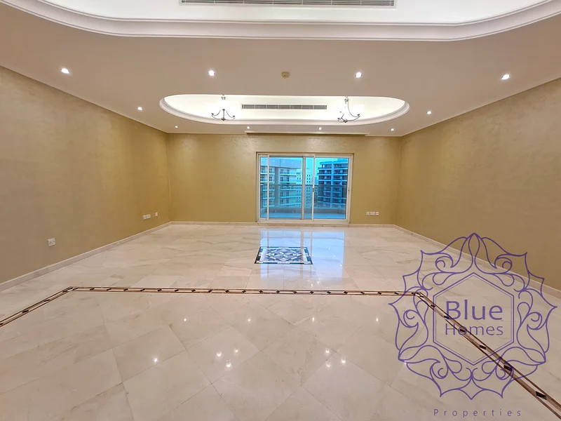 Massive 3BR| Chiller A.c & Gas free| Huge size hall & room with Terrace balcony burj khalifa view63767159914754111