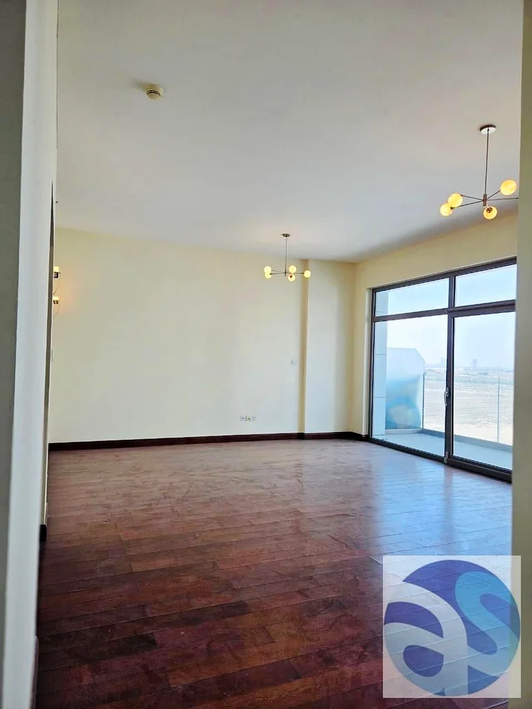 Vacant/ Prime Location/ Best Tecom Investment63923650631298112