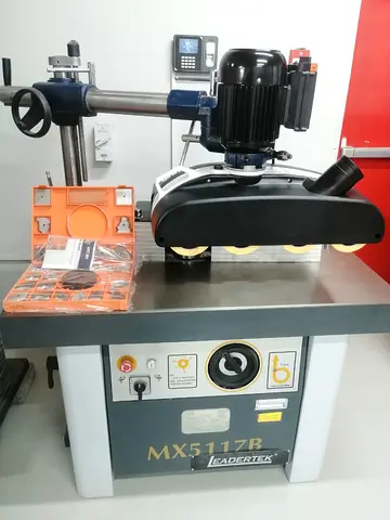 Leadertek MX5117B spindle moulder Machine - High Precision Tool for Your Workshop