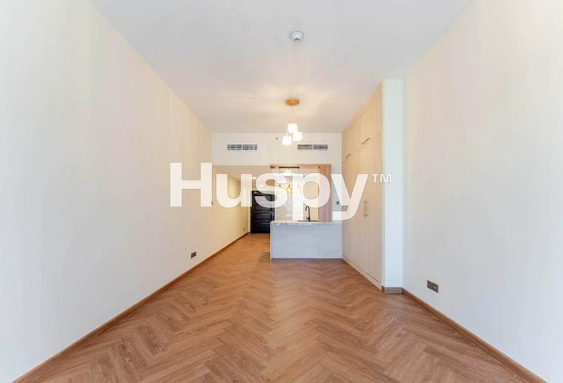 Fully upgraded | Vacant | Low Floor63988095681794110