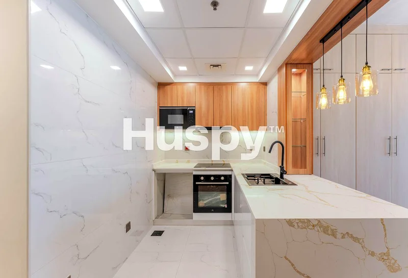 Fully upgraded | Vacant | Low Floor63988095681794113