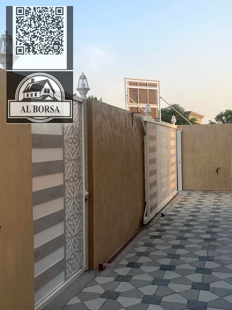 🏡 فيلا للإيجار في الهيليو، عجمان، 5 غرف نوم رئيسية، وصالة وقاعة، تقع في موقع استراتيجي قرب شارع محمد بن زايد63708863474051112