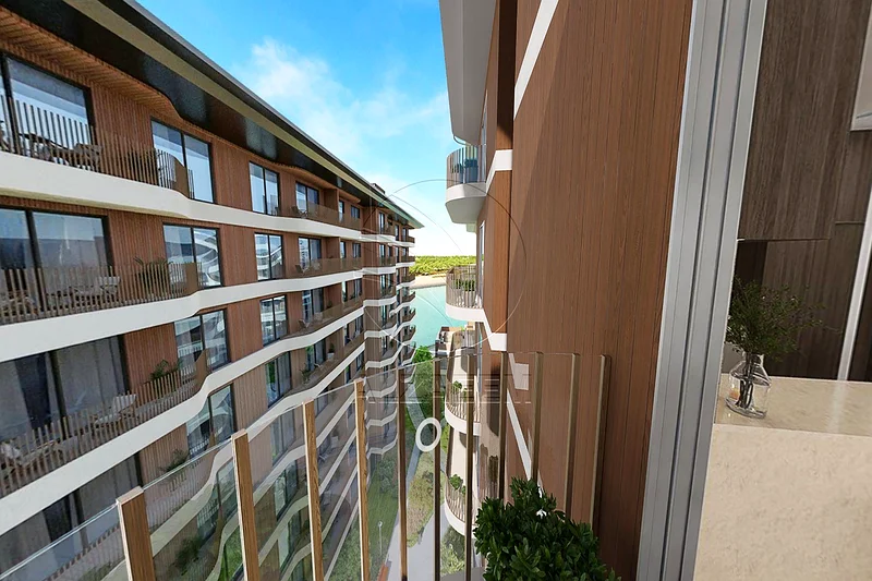 TOP Floor | Corner Unit  | L-shaped Balcony63849338118530110
