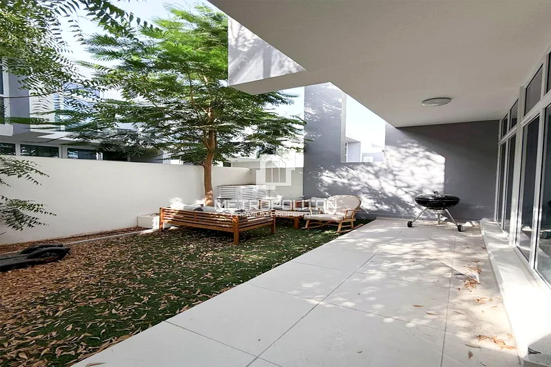 Ideal for Family | Modern Finish | Great Community64003252088067111