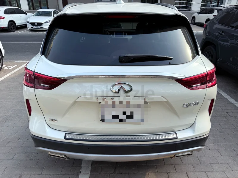 إنفينيتي QX50 دفع كلي 2019 فاخرة63612065711233111