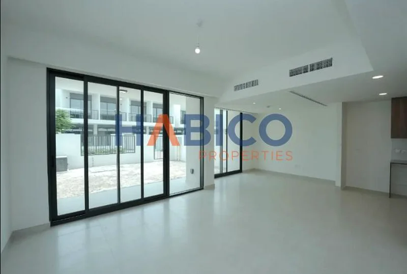 3 غرف نوم + غرفة خادمة | شيكات مرنة | جديدة بالكامل | خيارات متعددة |63737640874881113