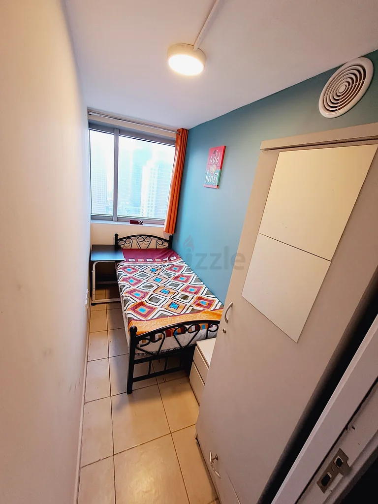 URGENT!  SINGLE PARTITION available63796894241026110