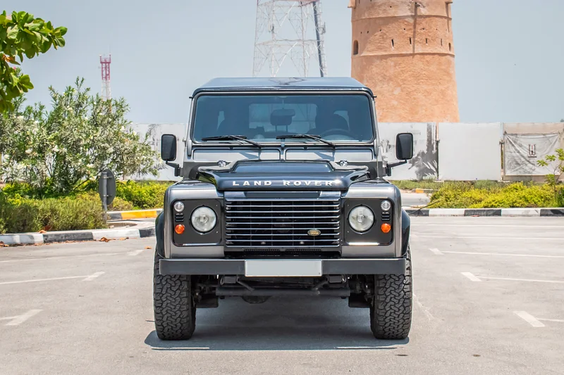 2013 لاند روفر ديفندر 110SX LXV مواصفات دول الخليج (سجل صيانة كامل وحالة ممتازة)63482718454915111