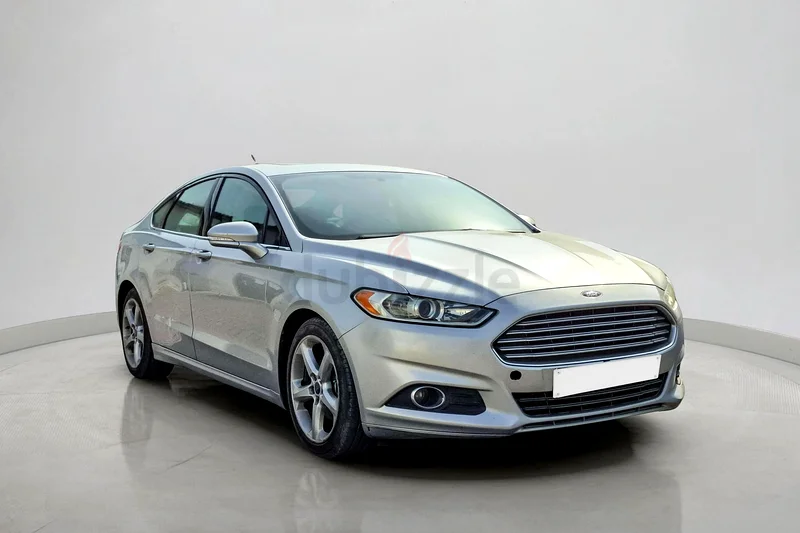 2015 Ford Fusion Se 2.5L | GCC Specifications63488776079363111