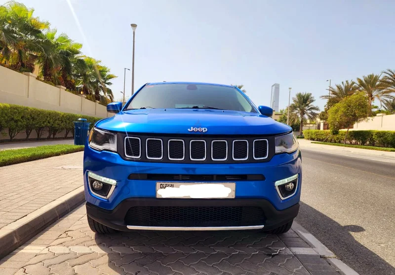 جيب كومباس سبورت 4x4، اللون الأزرق، قيادة سيدة634898783146261118