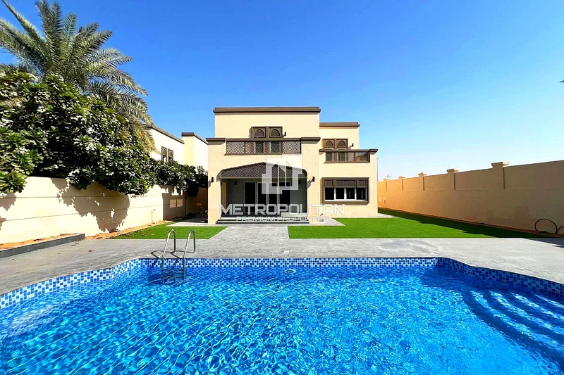 Private Pool | Large Plot | Landscaped63922284803073110