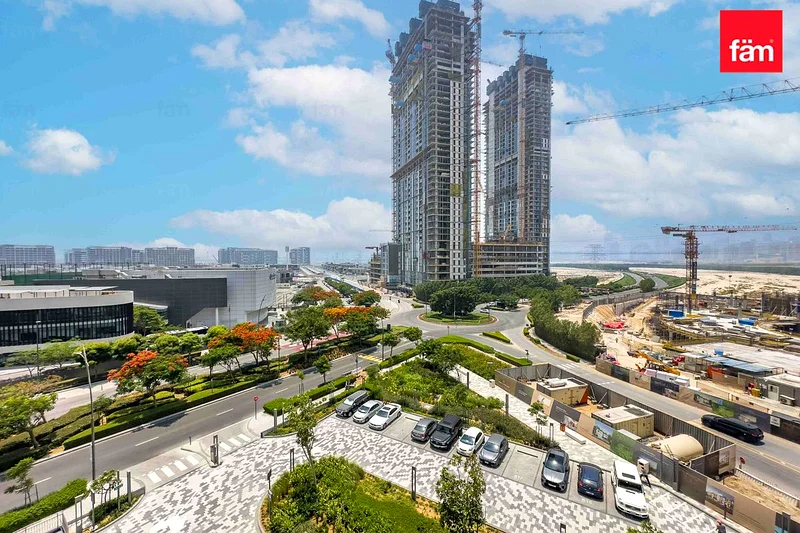 Burj Khalifa View | Vacant|  Low Floor |2PHPP|64017080557442113