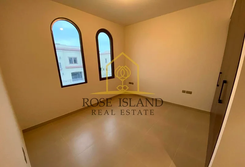 HOT DEAL |Single Row | Cordoba | Invest Now63840740064003114