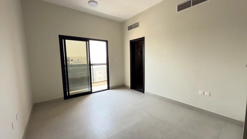 شقة جديدة تمامًا || مع 3 حمامات || شقة واسعة63809959467905113