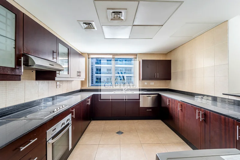 Spacious 1BR | Marina View | Near Tram and JBR63773828033539114