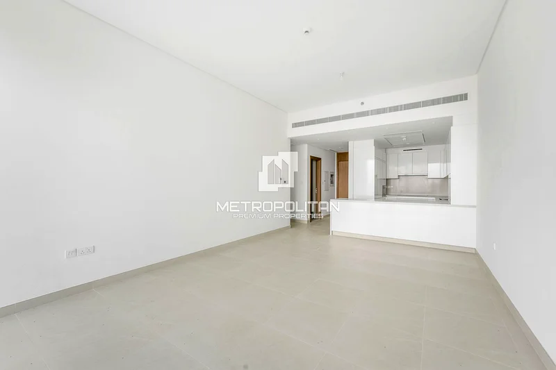Modern And Serene Canal View | High Floor63949651630849114