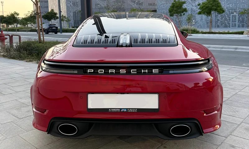 Porsche 911 Carrera (992.2) - Carmine Red63488972872707114