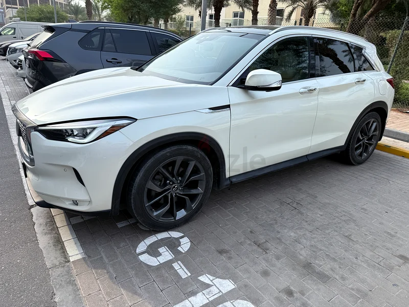 إنفينيتي QX50 دفع كلي 2019 فاخرة63612065711233112