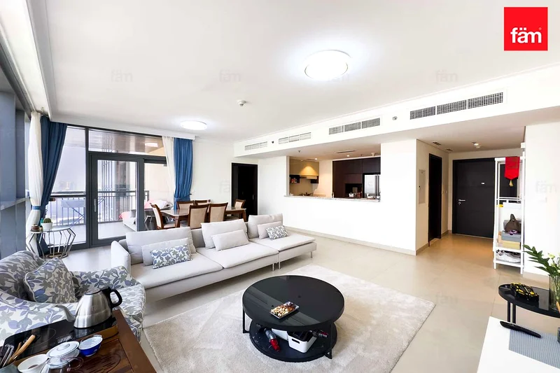2BHK | Burj View | BRIGHT UNIT | Rented |64027363726081114