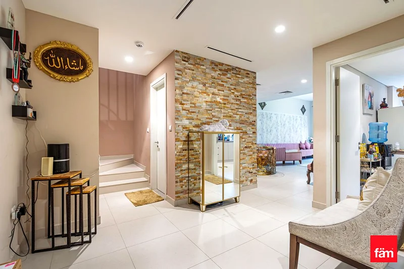 Modern | Private Garden | Semi-Detached | Corner63750735676033113