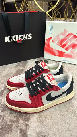 Air Jordan 1 Trophy Room - Away