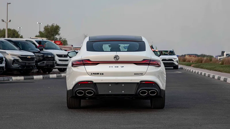 MG 7 Elegance Sport Package with Spoiler 1.5T63154166756737112