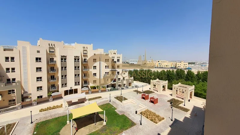 موقع ممتاز | تخطيط المطبخ المفتوح | واسع63917686966657110